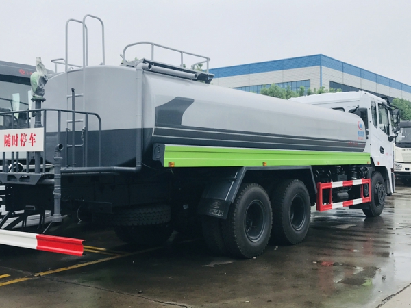 東風錦程18噸灑水車，后八輪灑水車價格