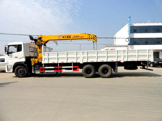 東風(fēng)天龍后雙橋12噸隨車(chē)吊