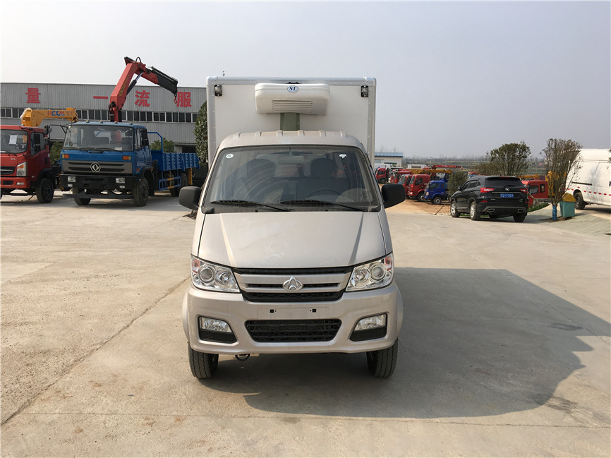 長(zhǎng)安跨越迷你小王子后雙輪 3米冷藏車
