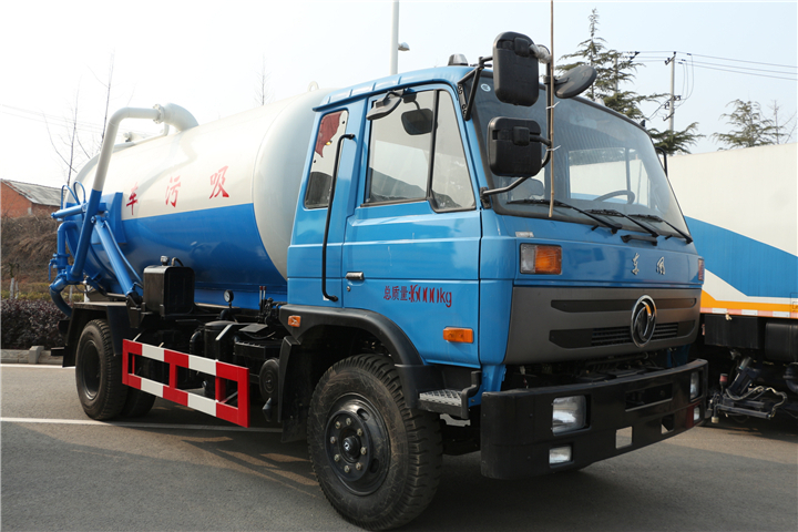 東風145國五10方吸污車