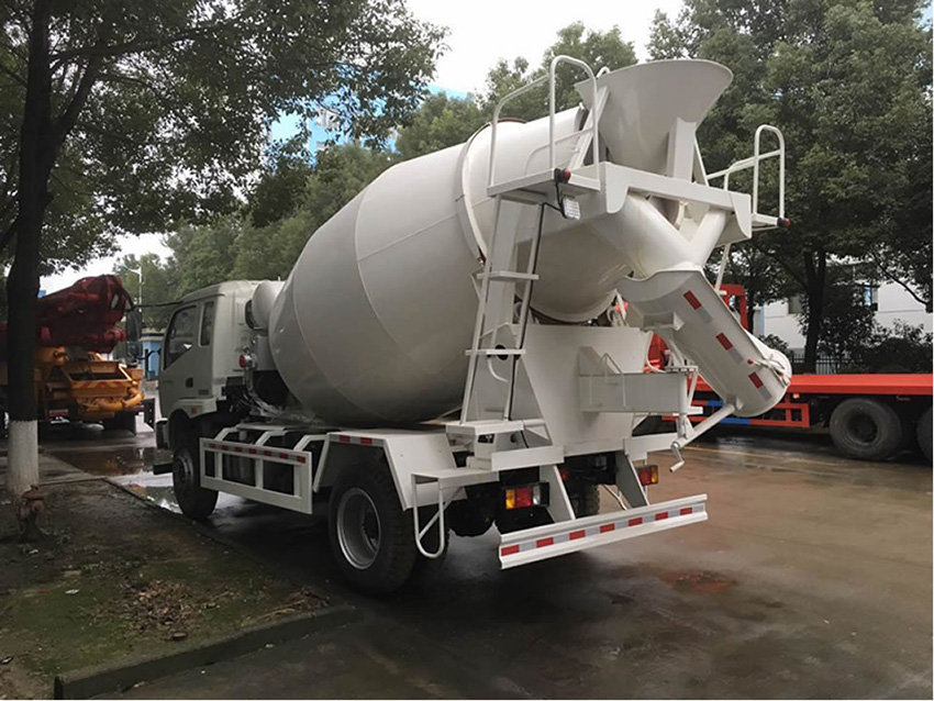 2017款東風(fēng)6方攪拌車(chē)（國(guó)五）