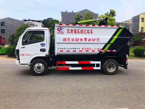 東風(fēng)小多利卡國(guó)六7方無(wú)泄漏后裝式壓縮垃圾車(chē)