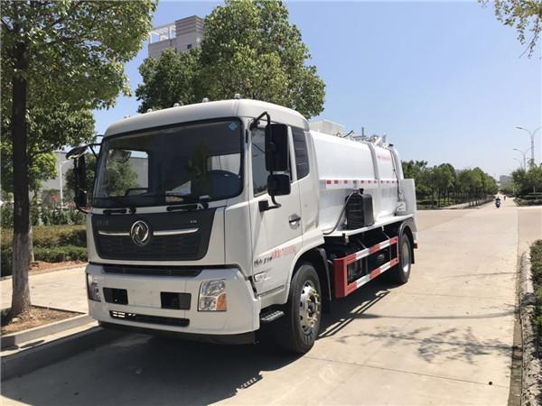 東風(fēng)天錦國六12方餐廚垃圾車（方罐）