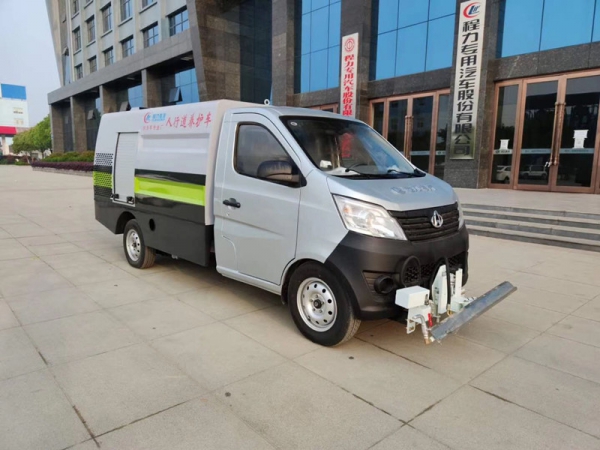 長安2.5方路面養(yǎng)護(hù)車，清洗車多少錢