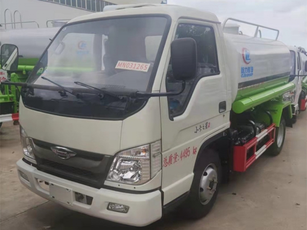 福田小卡5噸藍牌灑水車