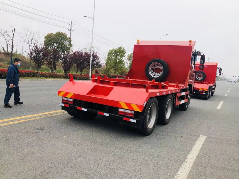 高溫液體運(yùn)輸抬包車