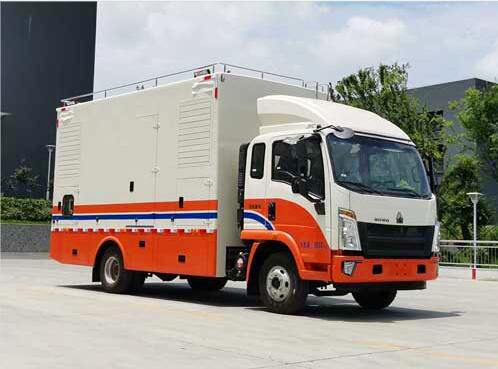 豪沃50-150KW電源車(chē)