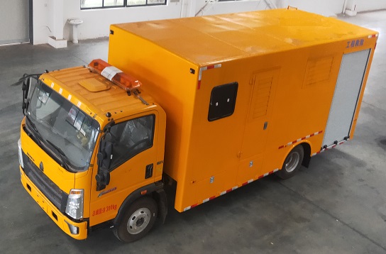 重汽小豪沃2000-3000方救險車