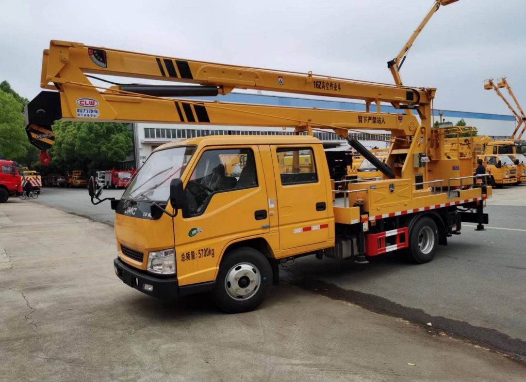江鈴5062老款 16米折臂高空作業車