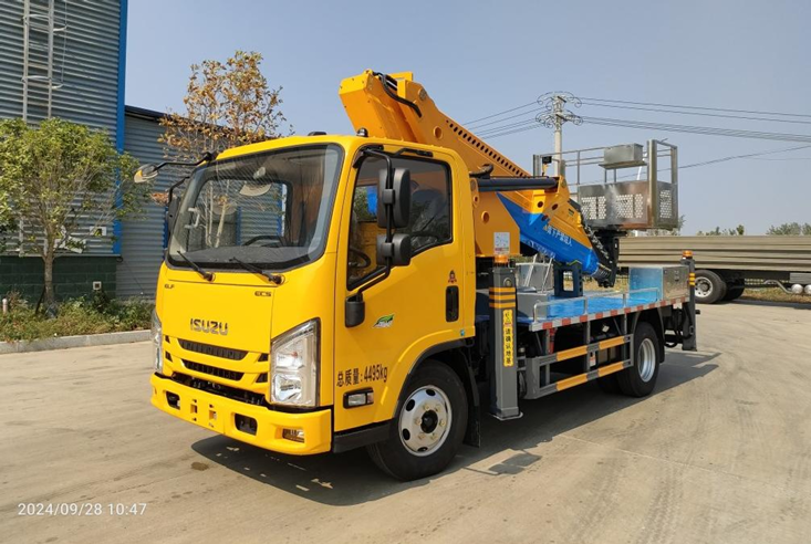 28米五十鈴藍牌直臂高空作業車